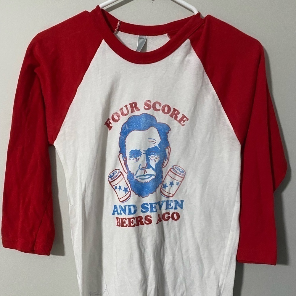 QUARTER sleeve American theme top